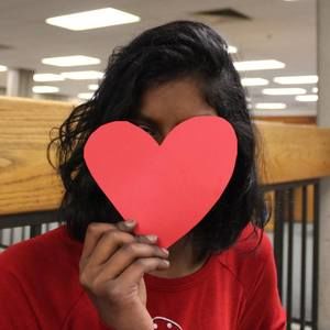 Meet your Posher, Thya